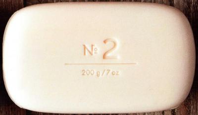 Via Mercato Soap No.2 Green Tea, White Musk 200 gram Bath Bar Unwrapped