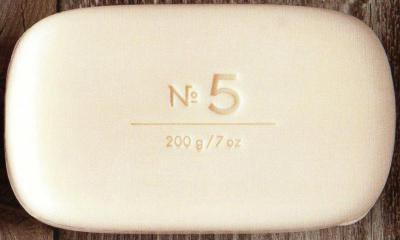 Via Mercato Soap No.5 Waterlily, Sandalwood 200 gram Bath Bar Unwrapped